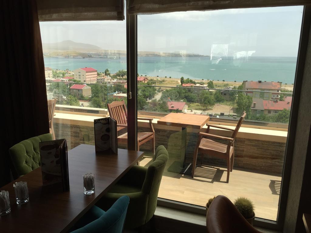 The Crater Hotel Tatvan Eksteriør bilde